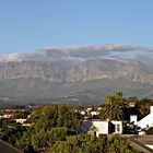 Blick über Gordon's Bay auf die Hottentots-Holland Berge im Hintergrund.