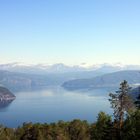 Blick über Land vom Hochplateau aus ins Landesinnere