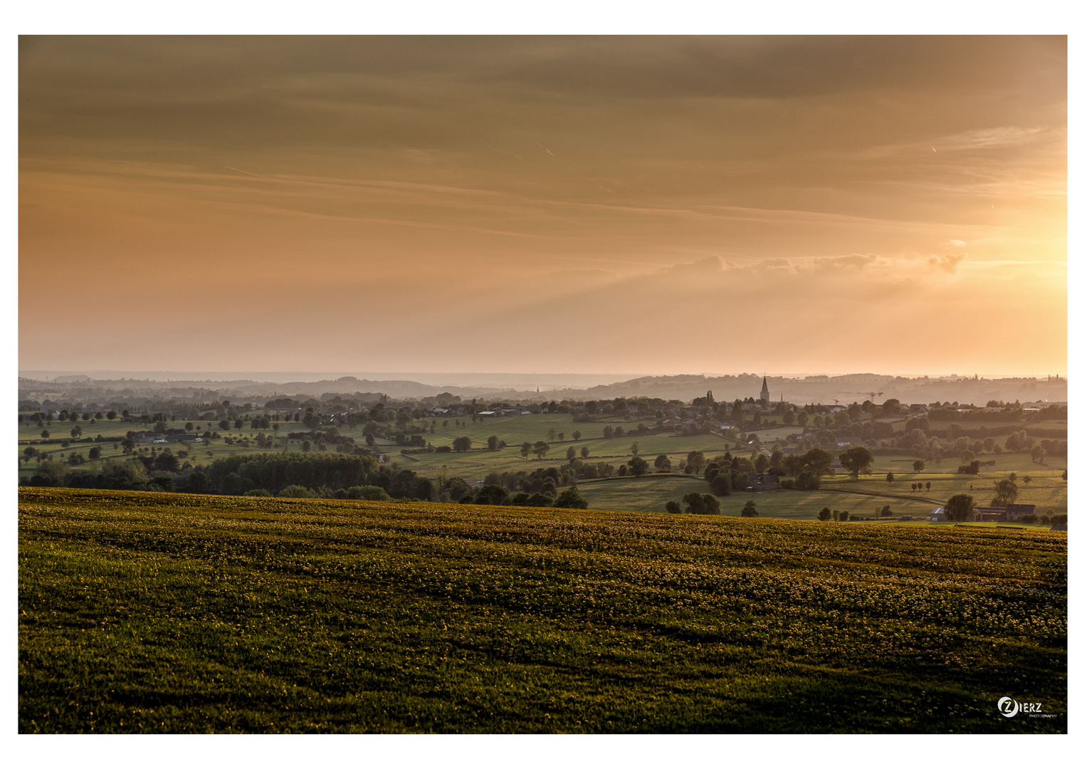 Blick über Ost-Belgien im Frühherbst