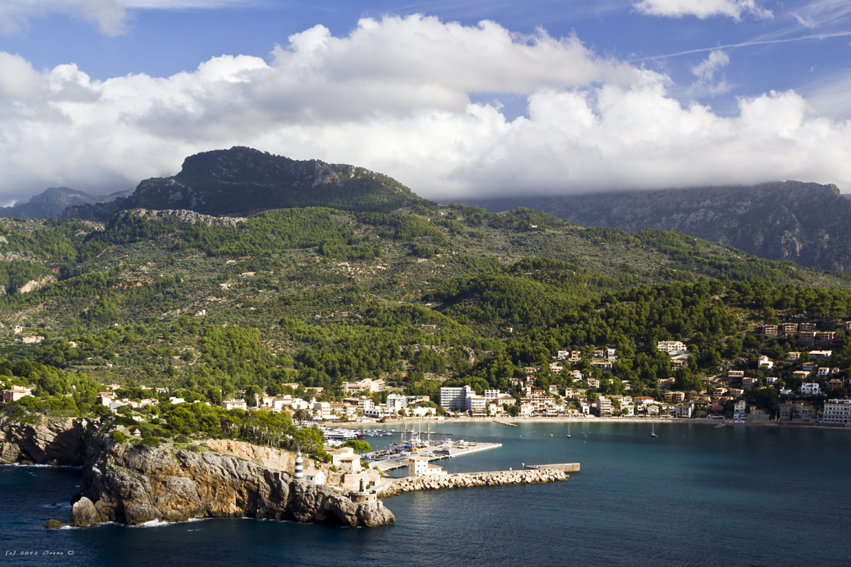 Blick über Port de Sóller