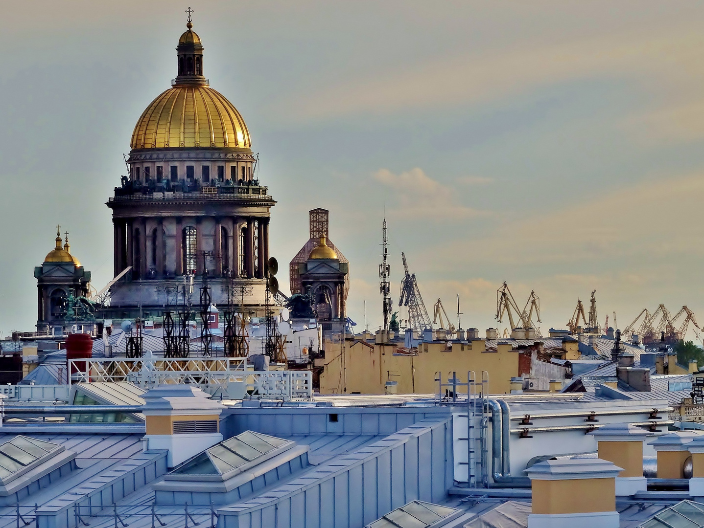 Blick über St. Petersburg (Isaac Kathedrale)