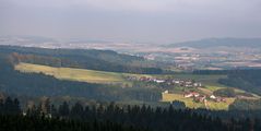 Blick über Vorderschlagen in´s Innviertel..