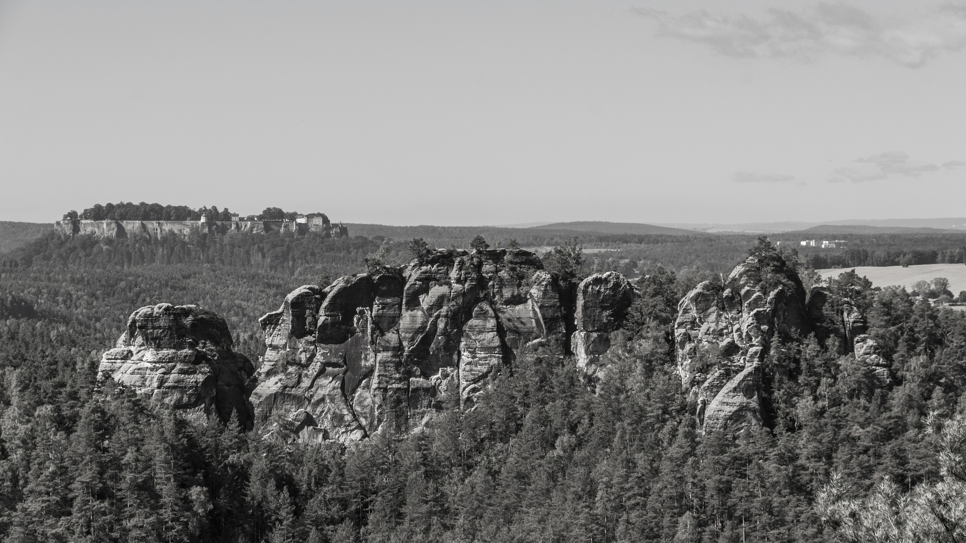 Blick übers Elbsandsteingebirge