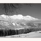 Blick übers Inntal zum Bettelwurf