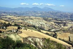 Blick übers Land bei Atri - Abruzzen