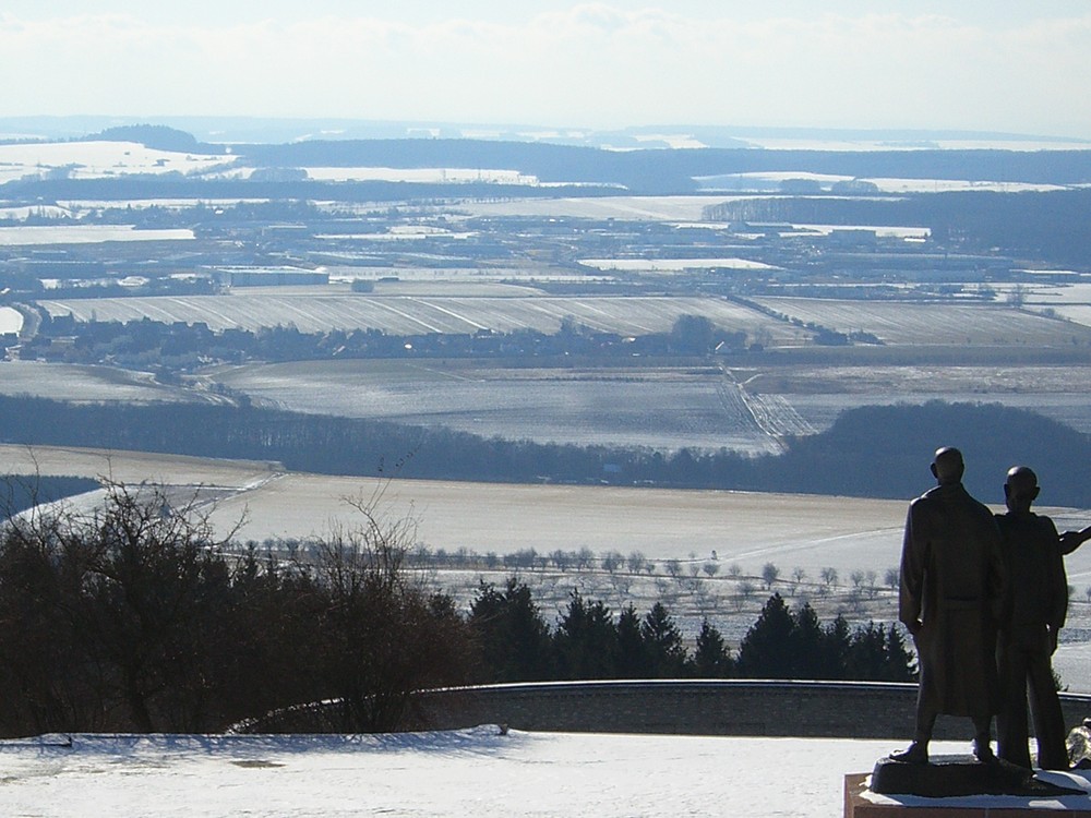 blick übers land vom ettersberg