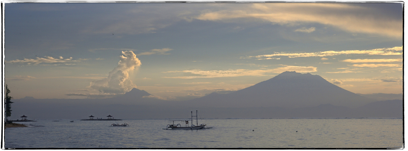 Blick über's Meer... - Bali