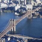 Blick vom 1WTC zur Brooklyn Bridge