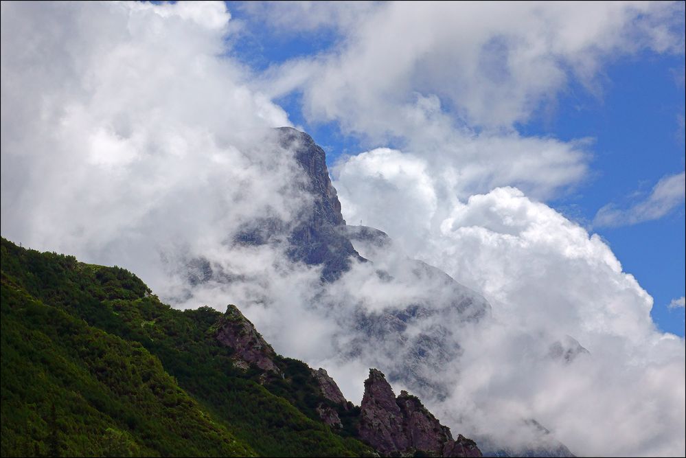 Blick vom Alplhaus zur Hohen Munde