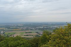 Blick vom Alsbacher Schloss in die Rheinebene 02