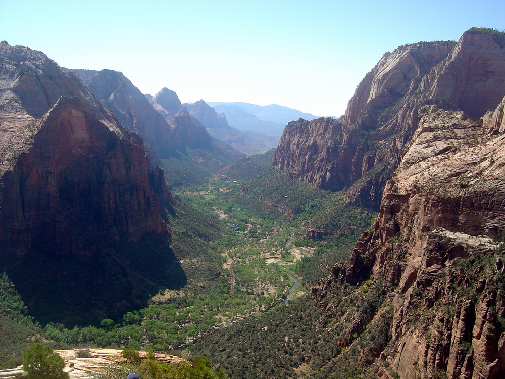 Blick vom *Angels Landing* im ZION NP