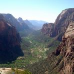 Blick vom *Angels Landing* im ZION NP