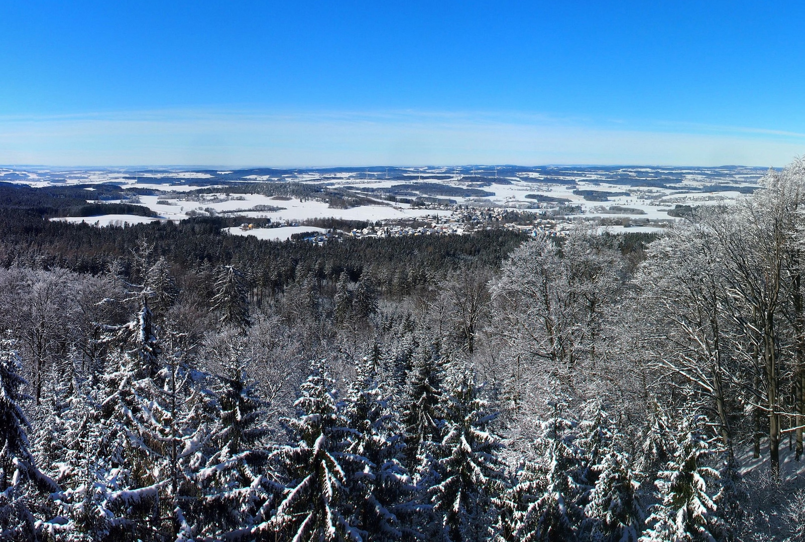 Blick vom Arnsteinfelsen