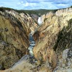 Blick vom Artist-Point auf den Yellowstone River