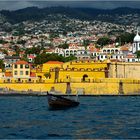 Blick vom Atlantik auf Funchal