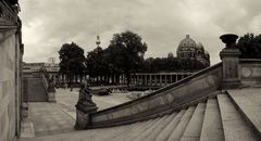 Blick vom Aufgang der Alten Nationalgalerie