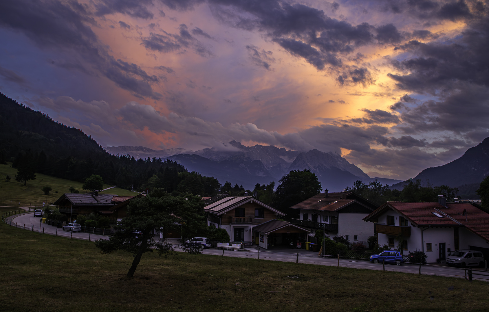 Blick vom Balkon am Abend