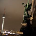 Blick vom Berliner Dom zum Fernsehturm