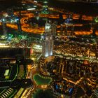 Blick vom Burj Khalifa in Dubai bei Nacht