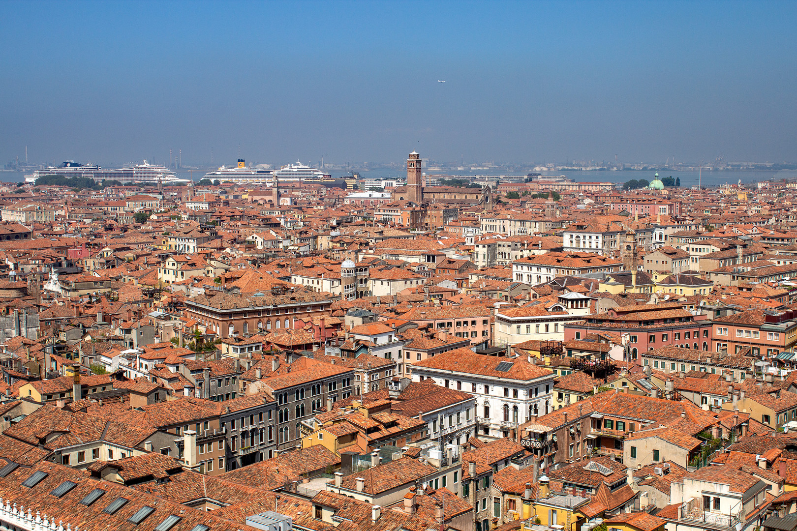 Blick vom Campanile di San Marco zu den Kreuzfahrern, Venedig