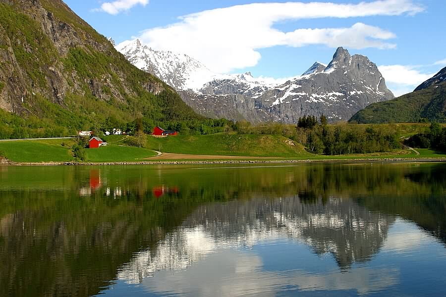 Blick vom Campingplatz in Andalsnes