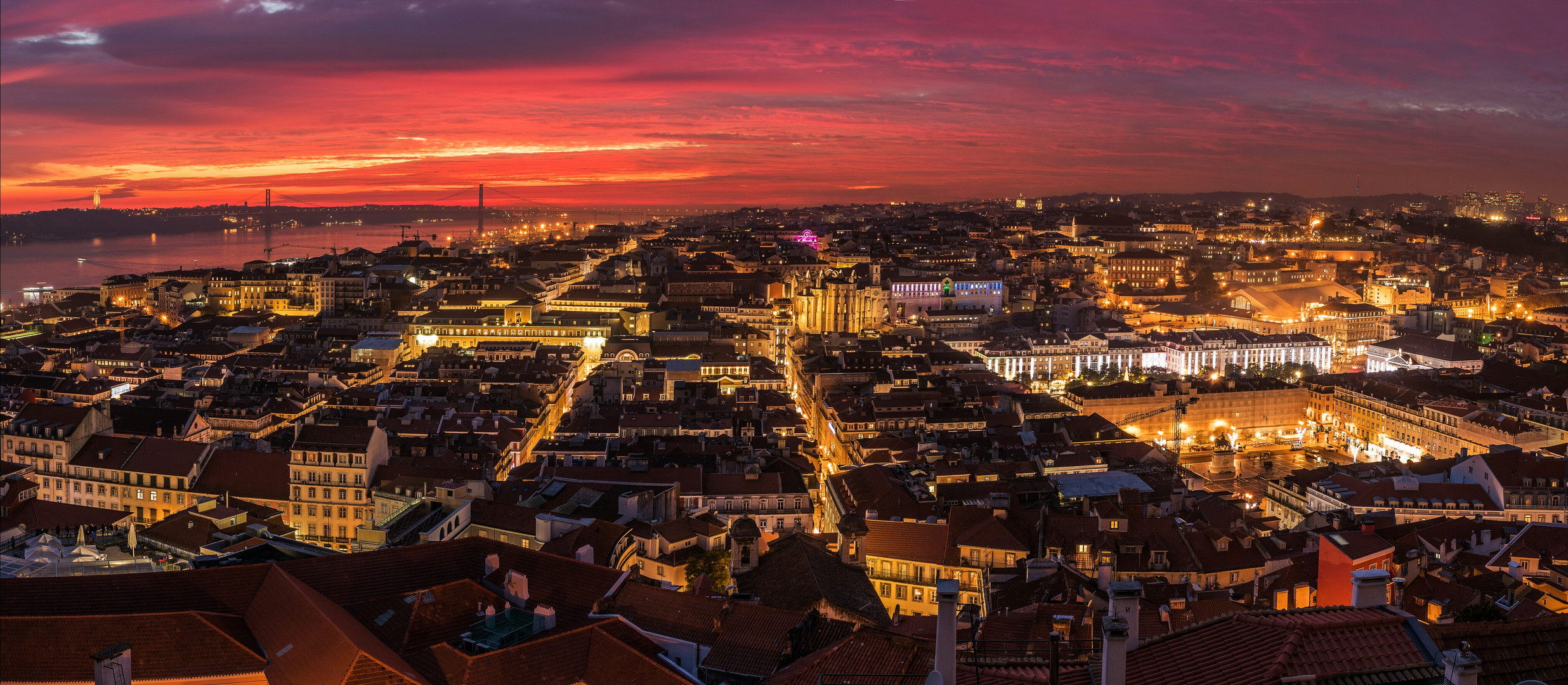 Blick vom Castelo der Sao Jorge