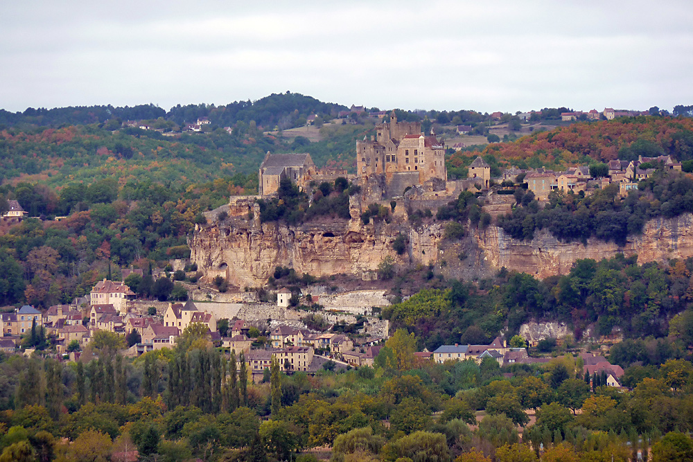 Blick vom Chateau Marqueyssac Beynac - 2