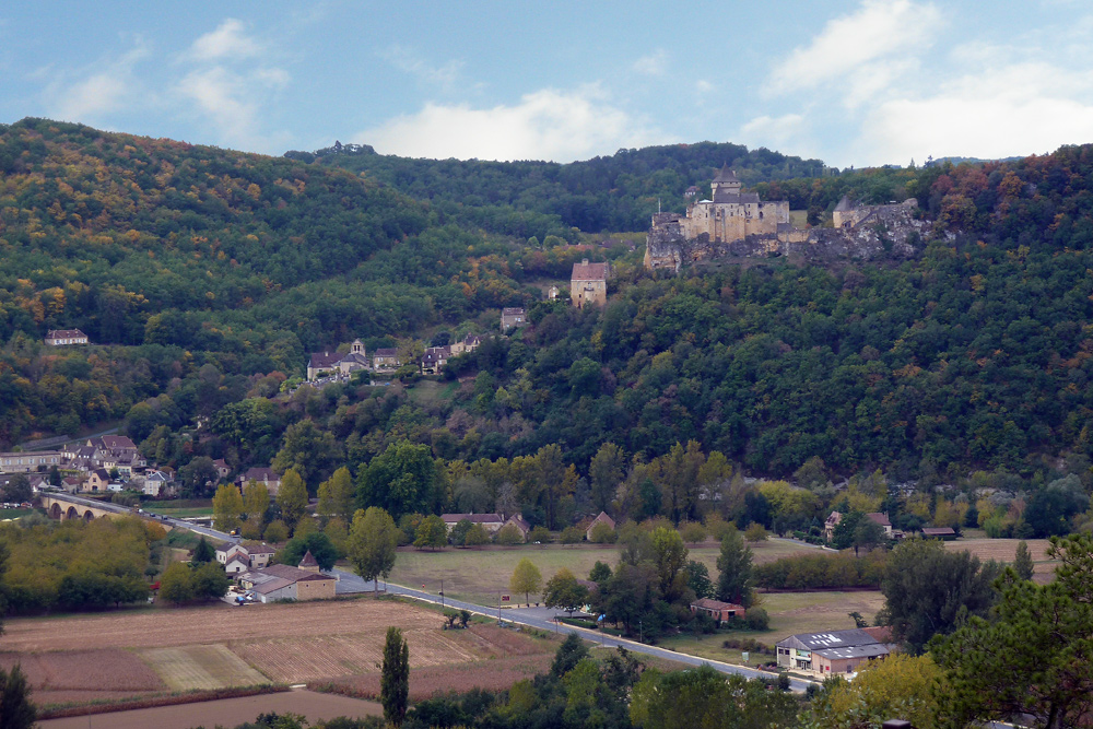 Blick vom Chateau Marqueyssac Beynac - 3