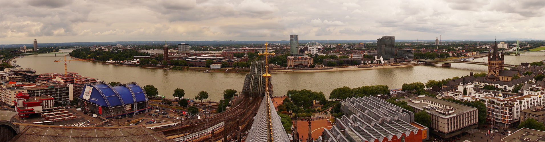 Blick vom Dach des Kölner Domes