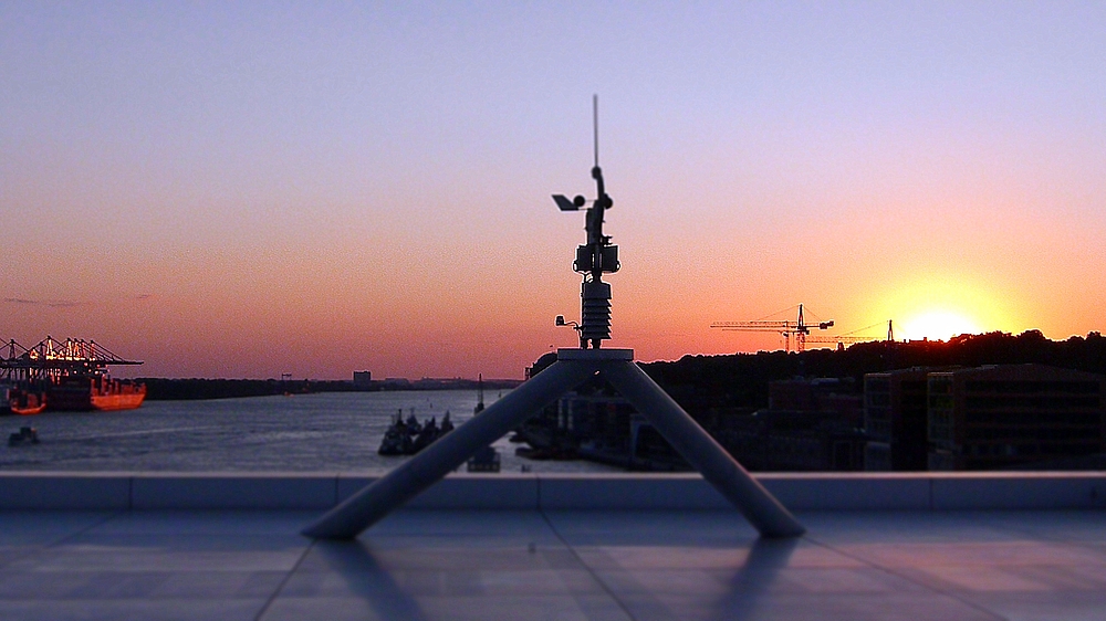 Blick vom Docklandgebäude HH-Hafen