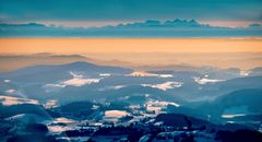 Blick vom Dreisessel auf die Alpenkette