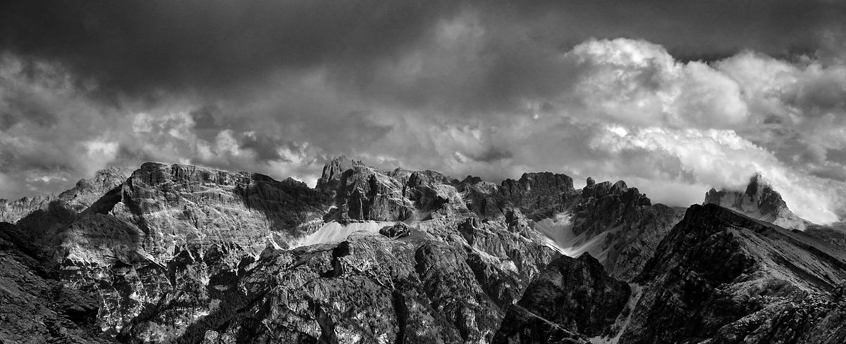 Blick vom Dürrenstein (2839 m) Richtung Sextener Dolomiten