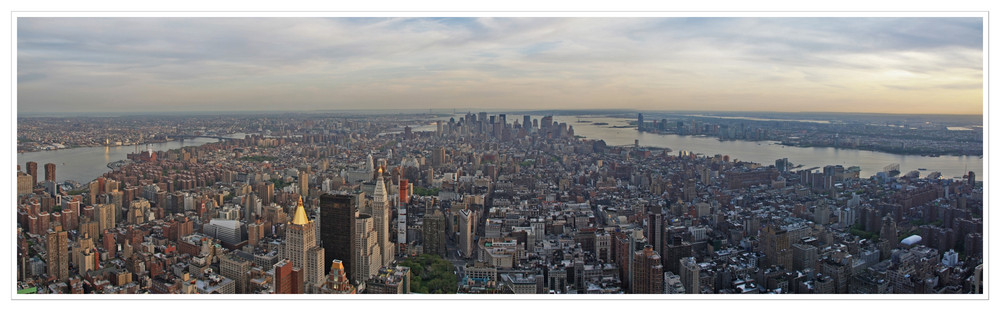 - Blick vom Empire-State-Building -