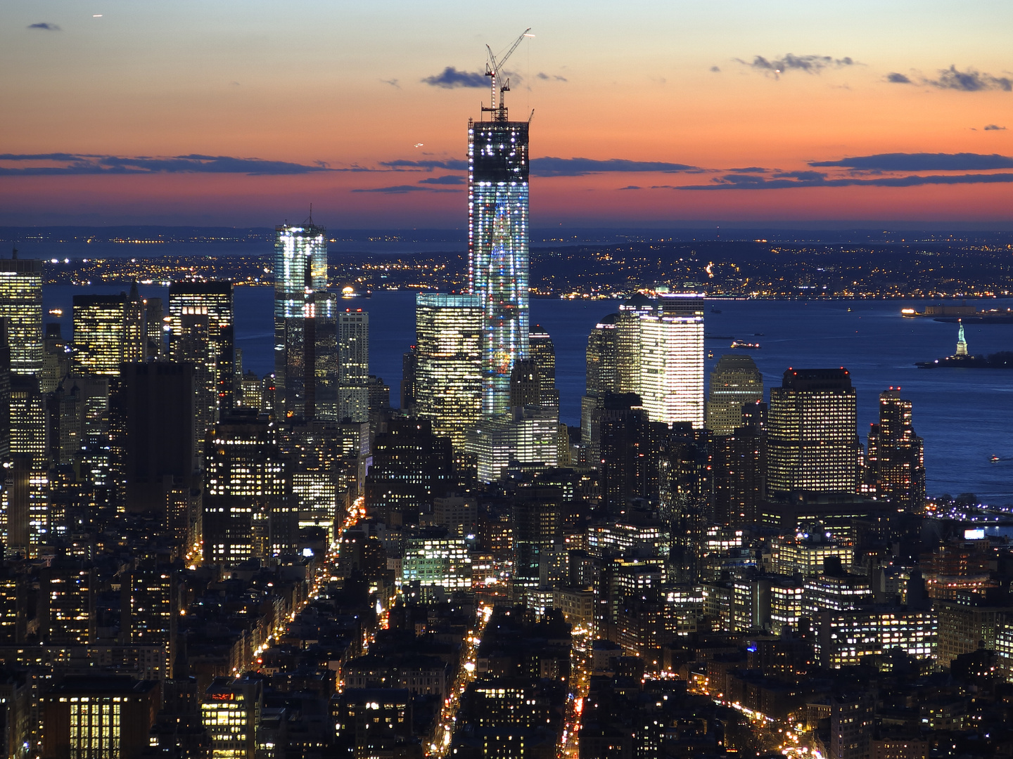 Blick vom Empire State Building auf die Südspitze Manhattans