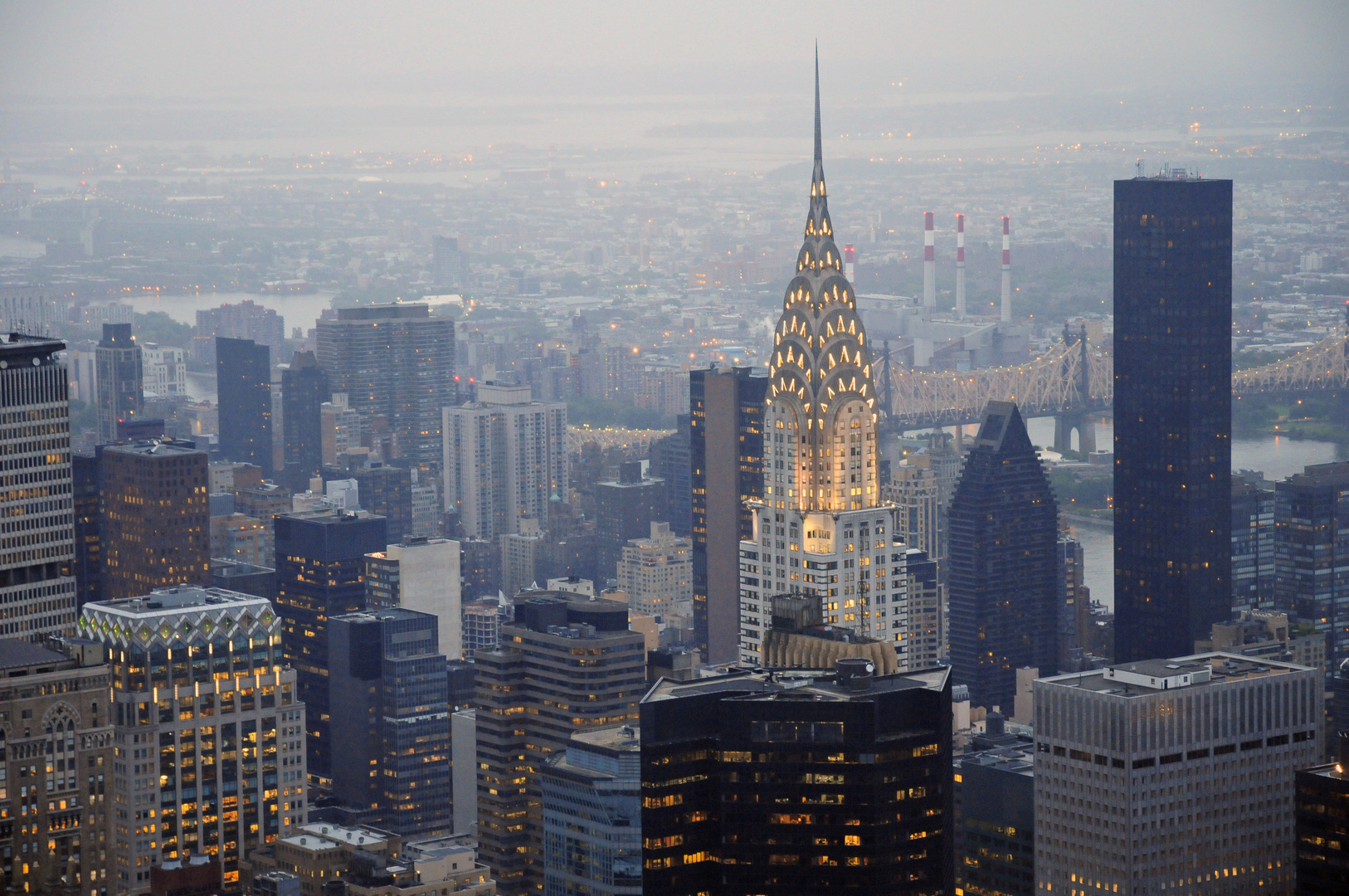 Blick vom Empire State Building Richtung Chrysler Building