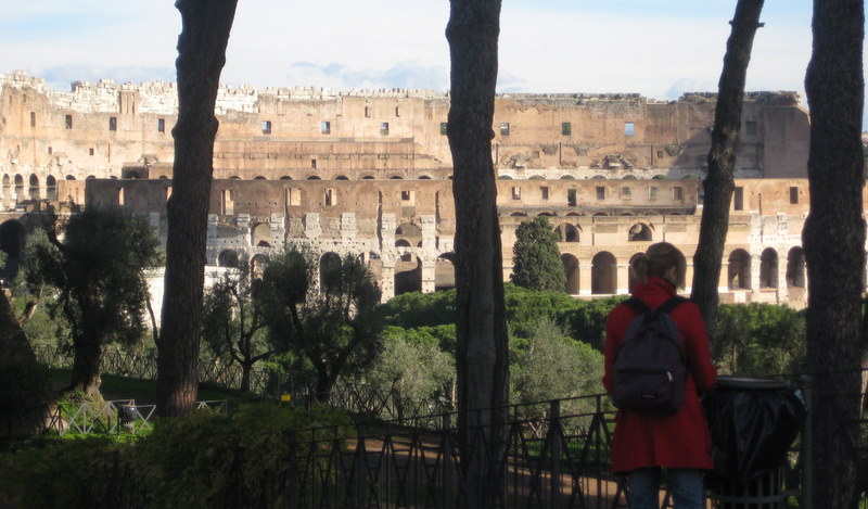 Blick vom Forum Romanum auf das Kollosseum