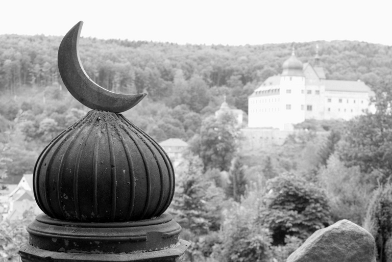 Blick vom Friedhof zum Schloß Stolberg/Harz