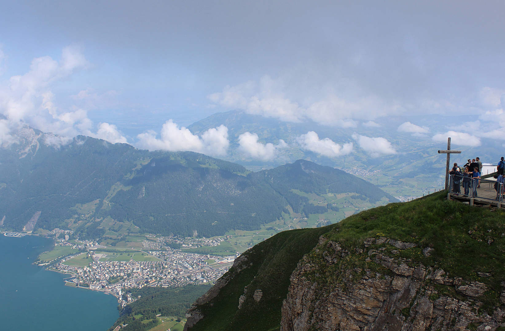 Blick vom Fronalpstock 1921m ...