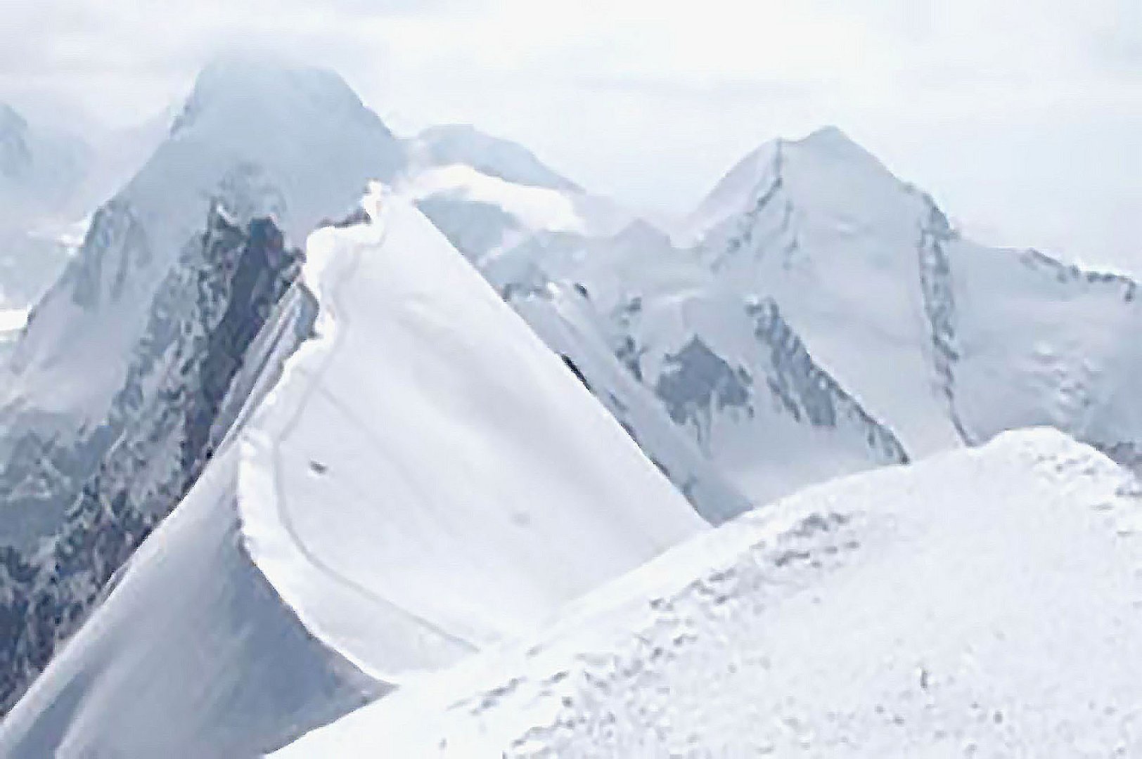 Blick vom Gipfel des Zermatter Breithorns, 4164 m