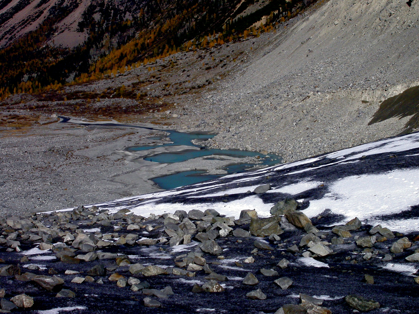 Blick vom Gletscher ins Tal