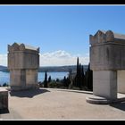 Blick vom Grabmal des Gabriele Annuzio auf Gardone Riviera