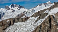 Blick vom Grüneggfirn zur JUNGFRAU