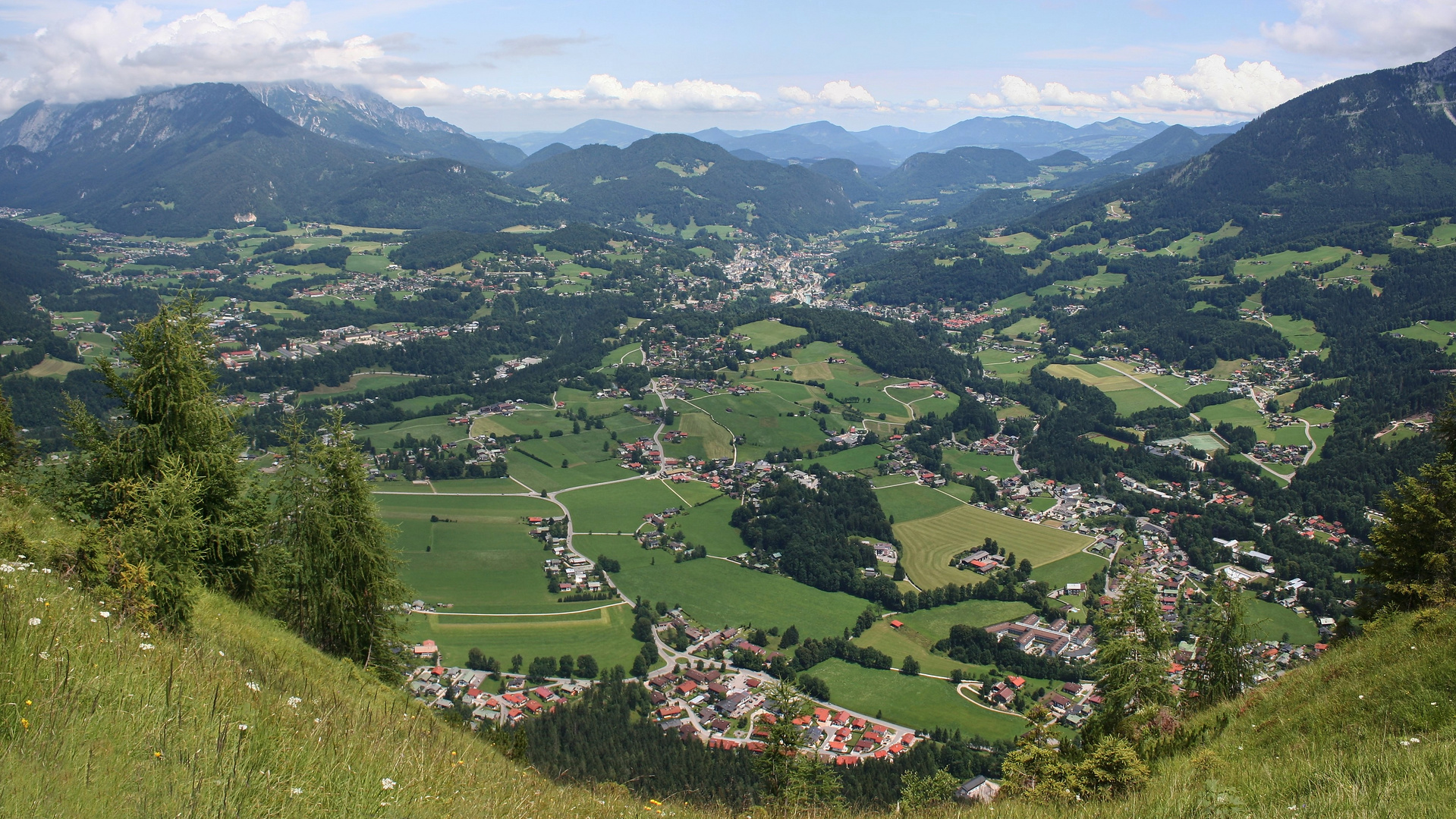 Blick vom Grünstein, 1306 m (IMG_5926_panoR_ji)