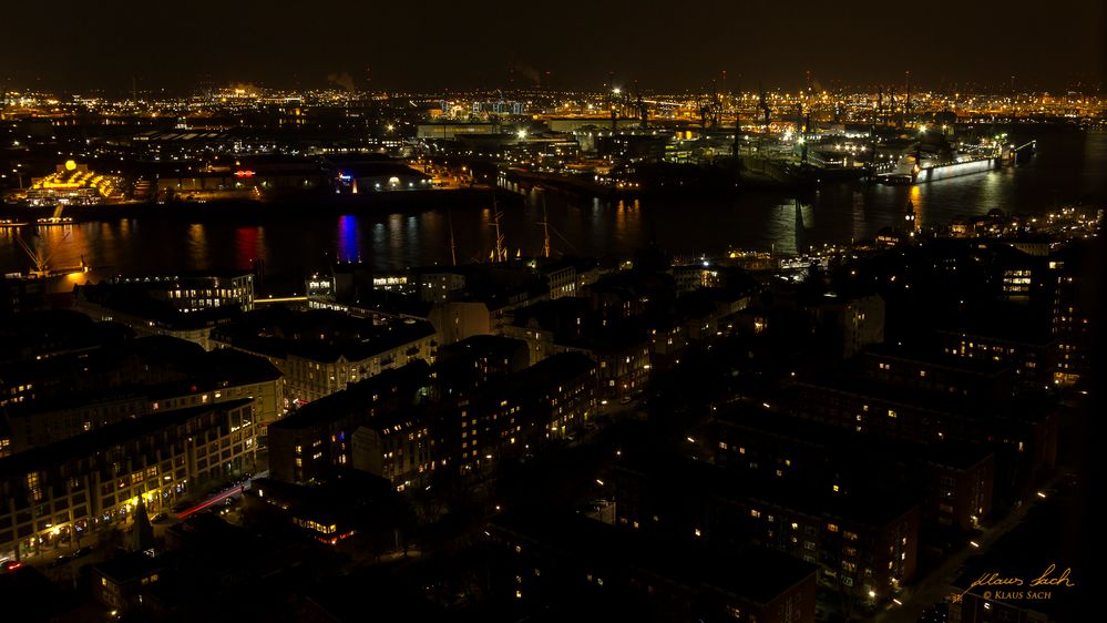 Blick vom Hamburger Michel in Richtung Landungsbrücken