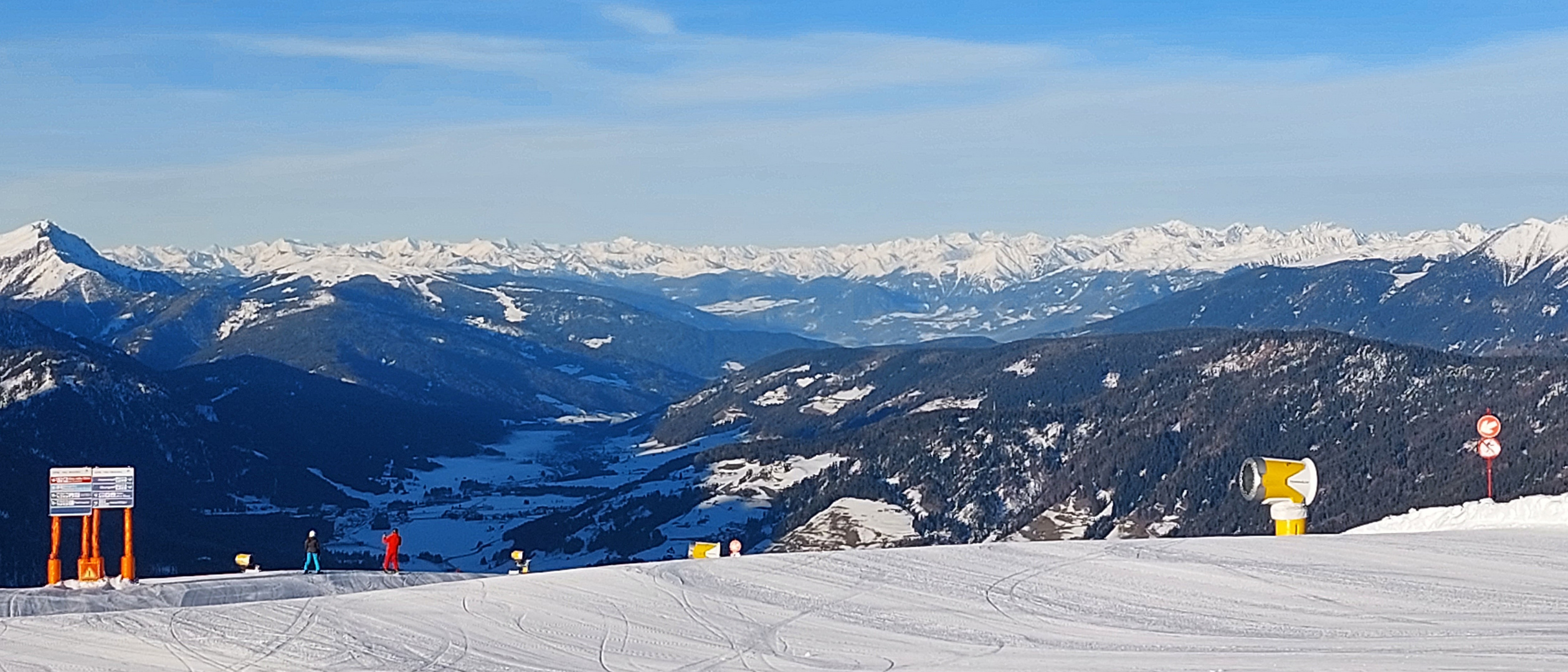 Blick vom Helm ins Pustertal