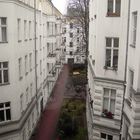 Blick vom Hinterhofbalkon 5.Stock Berlin Stuttgarter Platz 2014