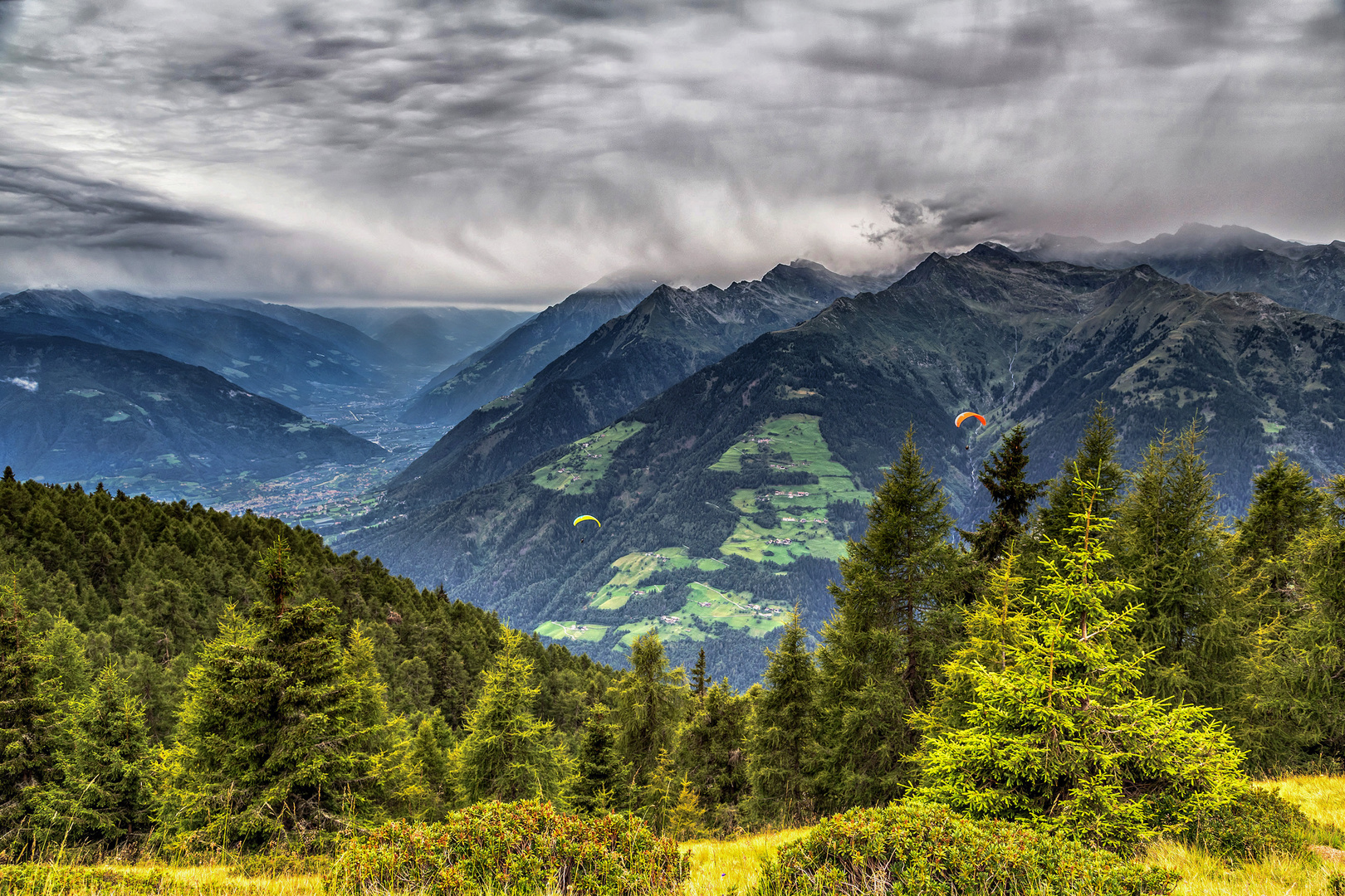 Blick vom Hirzer (Monte Cervina)