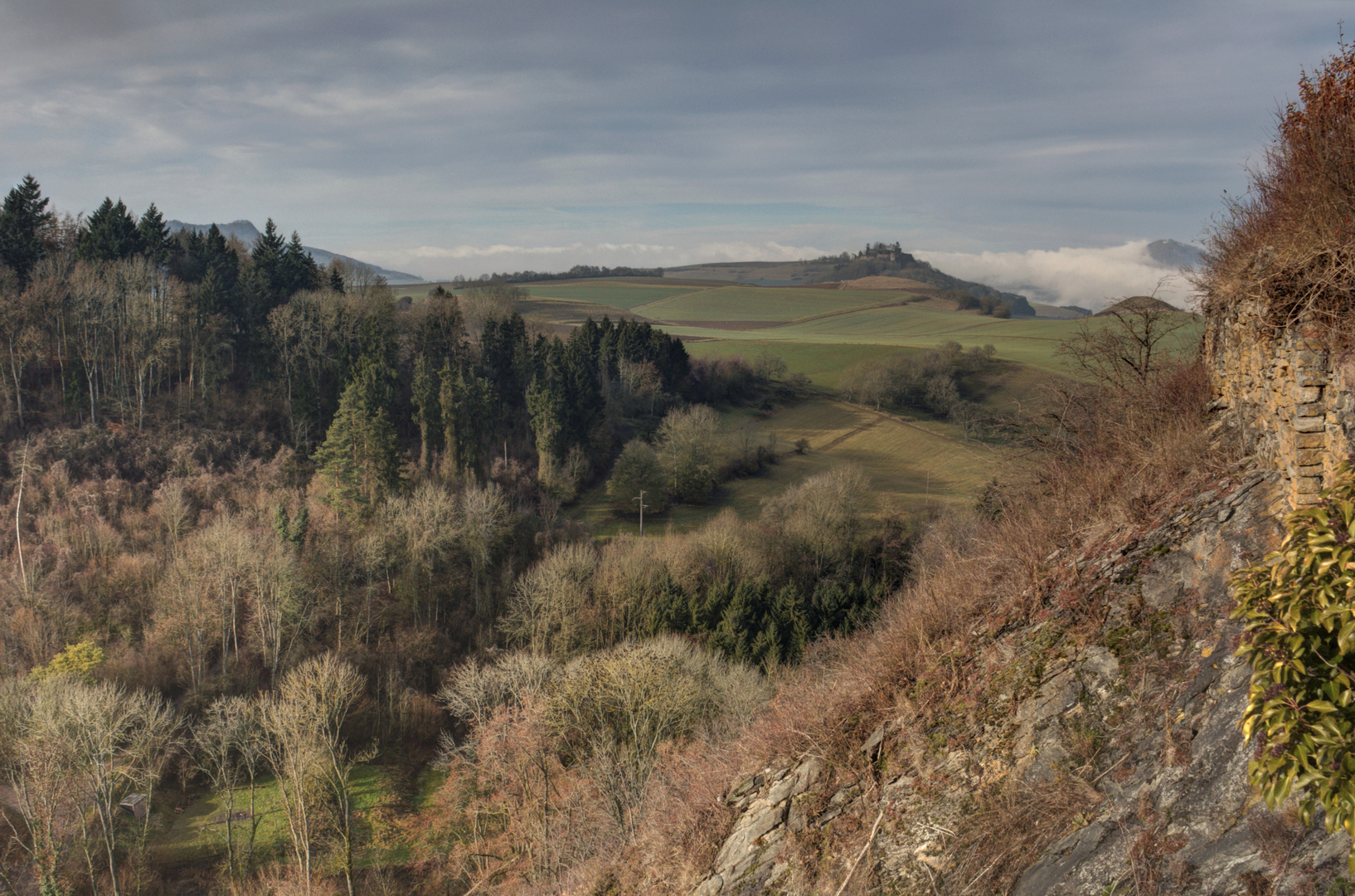 Blick vom Hohenkrähen auf den Mägdeberg