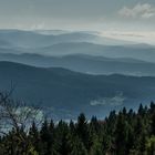 Blick  vom Hohern Bogen bei den Natotürmen ins Weite