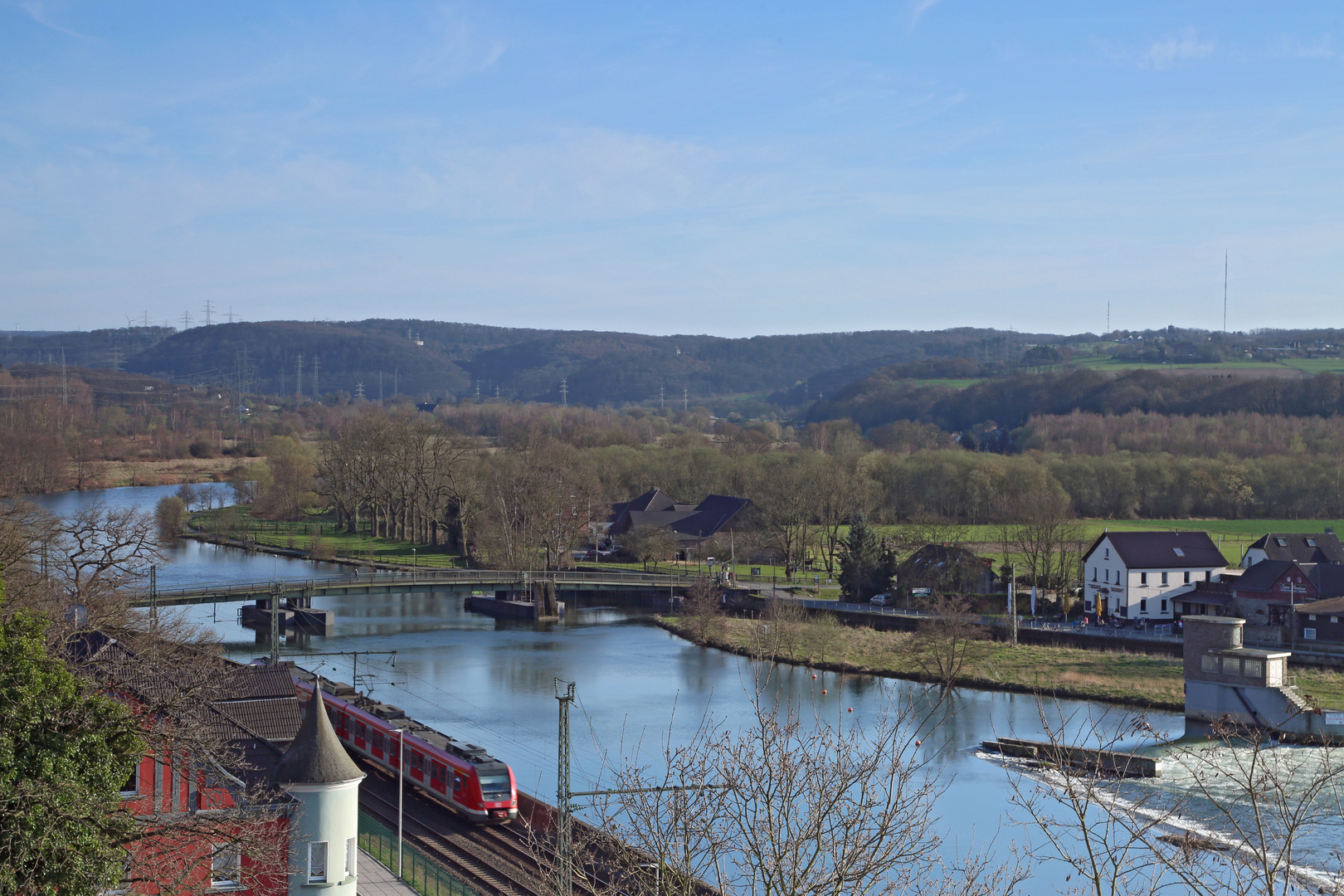 Blick vom Horkensteinplateau auf die Ruhr